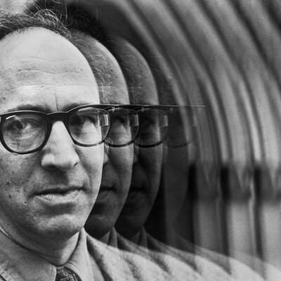 Timeline: Thomas Kuhn