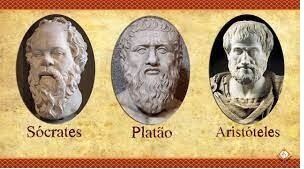 Origem na Grécia Antiga entre 400 e 500 anos a.C.