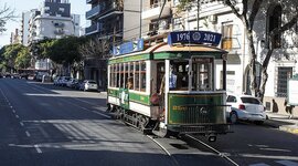 Timeline: Historia del Barrio de Caballito.