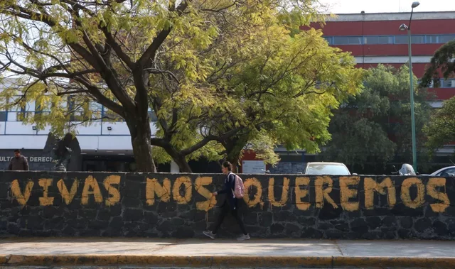 Primer caso vinculado