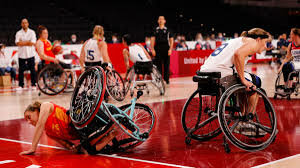 Gurpil-aulkiko saskibaloiko lehen lehiaketa paralinpikoa