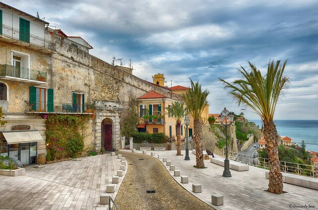 Alla scoperta delle otto porte di Ventimiglia