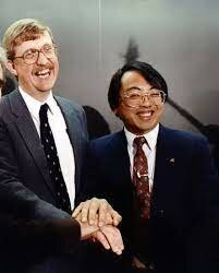 Francis Collins y Lap-Chee Tsui