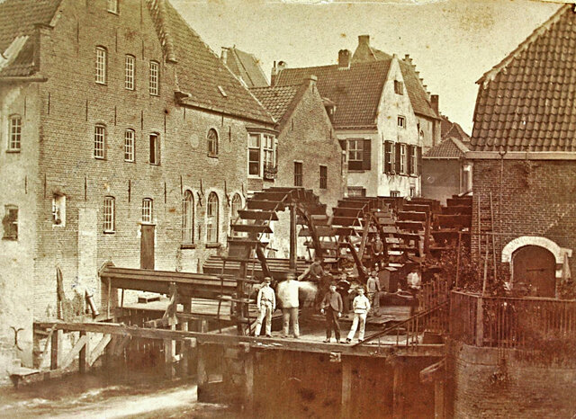 Molenbeek wordt geraven ter verdediging van Barlhaze