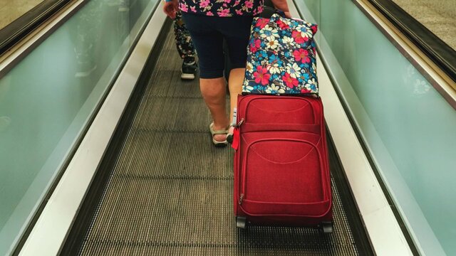 se inventó la maleta con rodos