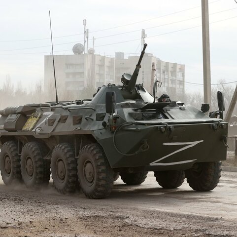 1986 BTR-80 e  BTR-82 A (União Soviética/Rússia)