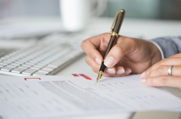 Entrega previa al comprador de nota firmada (art 3 L11687)