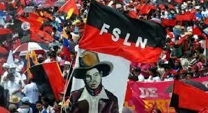 Revolución islamista en Irán y revolución sandinista en Nicaragua.