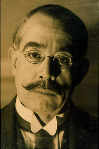 Leopoldo Lugones, el señor del monóculo.