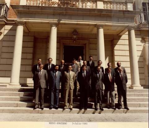 Segunda legislatura de Felipe González con mayoría absoluta