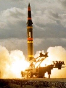 EEUU y la URSS despliega misiles balísticos