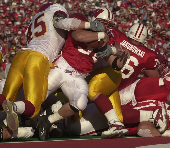 Unertl starts a streak