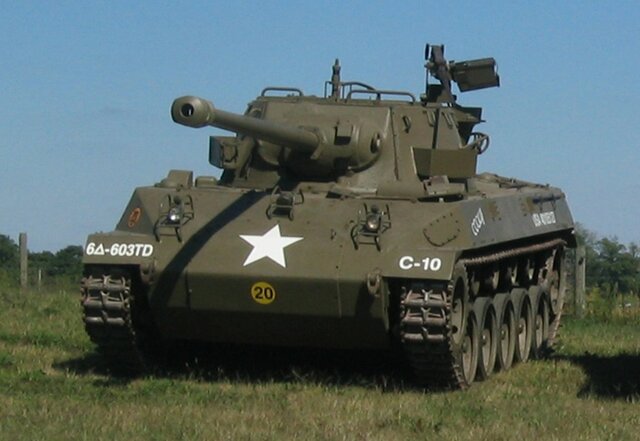 1944 M18 HELLCAT (Estados Unidos)