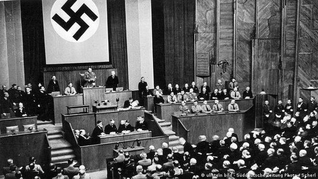 SE CONSOLIDA EL NACISMO EN EL PARLAMENTO ALEMAN