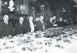 Firma de Tratado de Bucarelli - político