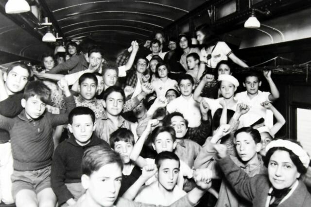 Españoles refugiados en México - social/cultural