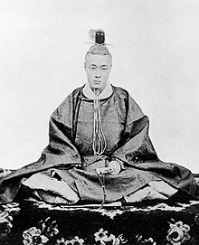 Yoshinobu met un terme à la dynastie Tokugawa et restaure les pouvoirs de l'Emp à Edo