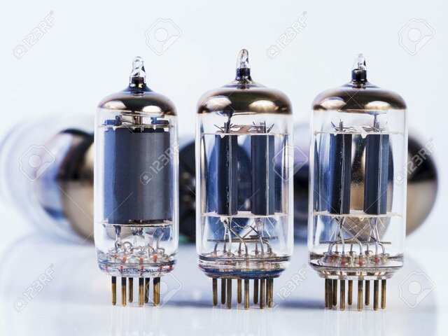 Válvula termoiónica