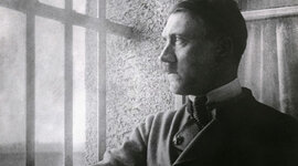 Timeline: 1923  Hitler va a la cárcel