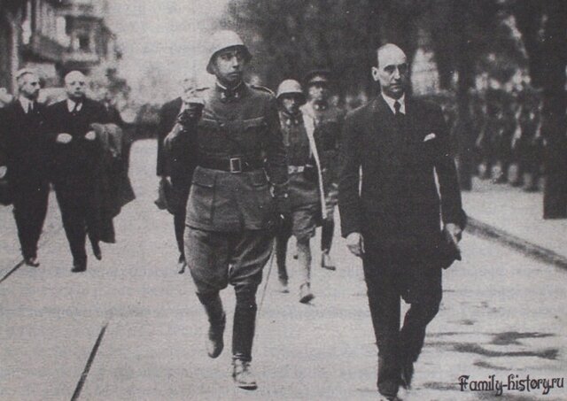 Dimisión de Casares Quiroga