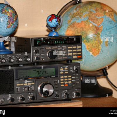 Timeline: EVOLUCIÓN DE LA COMUNICACIÓN Y SUS MEDIOS