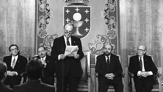 Cambio de Gobierno: entra Manuel Fraga