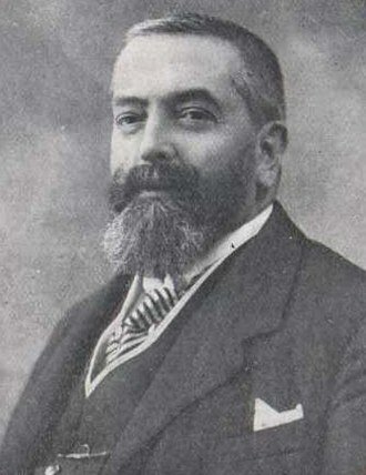 Nace Alejandro Pérez Luguín