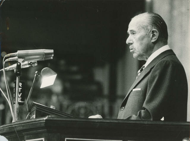 Gobierno de Arias Navarro («espíritu del 12 de febrero»)