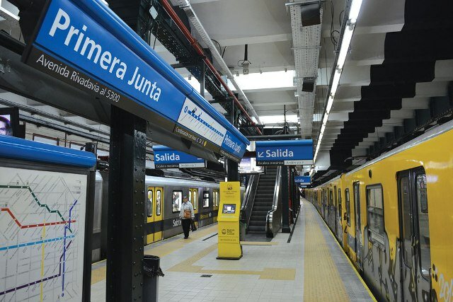 Estación Primera Junta