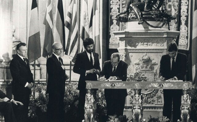 En 1986, España se incorporó a la CEE.
