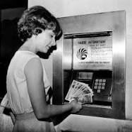 les femmes peuvent gérer leurs biens propres et exercer une activité professionnelle sans le consentement de leur mari.