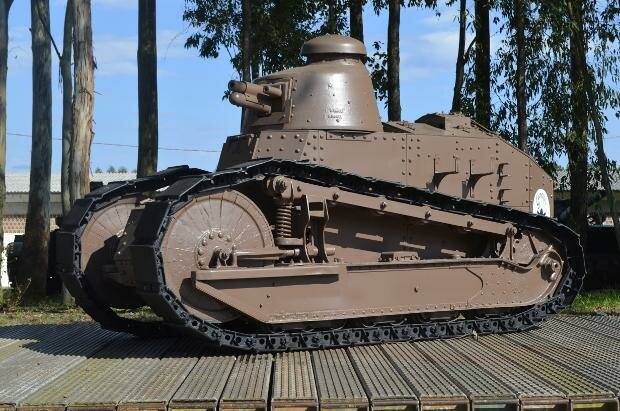 1917 RENAULT FT (França)