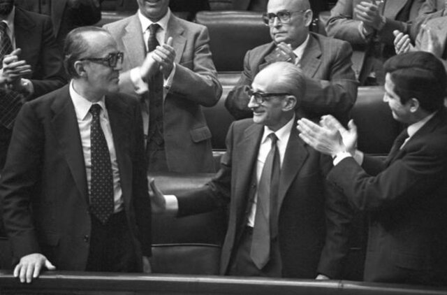 Dimisión Leopoldo Calvo Soleto