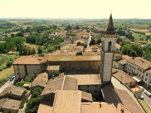 Nasce a vinci, il 15 aprile 1452