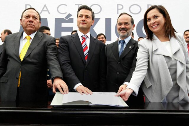 Se firma el Pacto por México