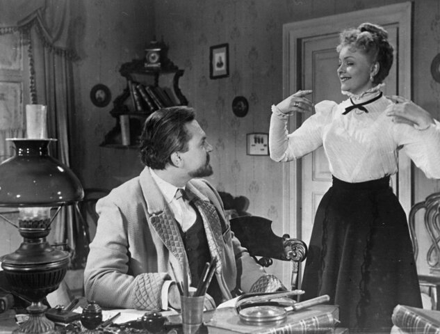 Рассказы Чехова "«Палата № 6", «Попрыгунья» ,«В ссылке»