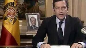 Adolfo Suarez renuncia