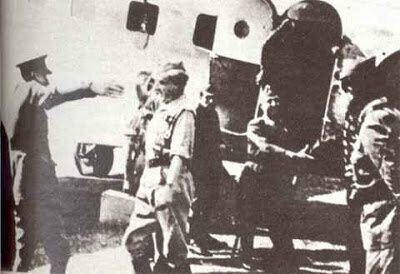 Franco sale de Canarias a Tetuán en el Dragón Rapide