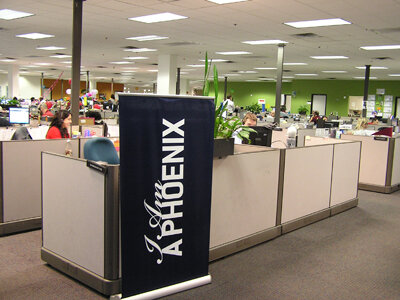 University of Phoenix starts online classes using CompuServe