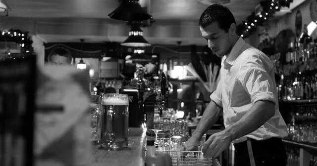 Trabajo como Bar tender