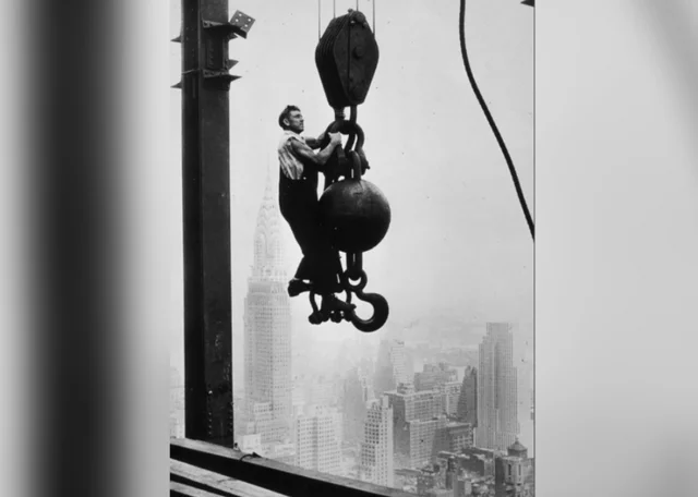 Empire State Building construction