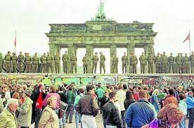 Disolución del pacto de Varsovia