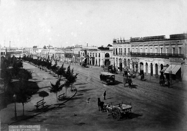 Avenida Rivadavia