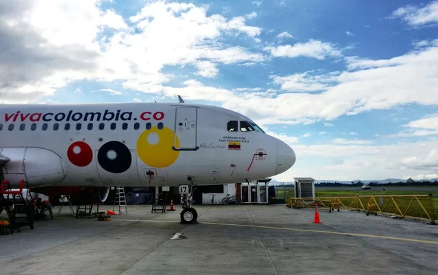 Primera aerolínea de bajo costo en Colombia