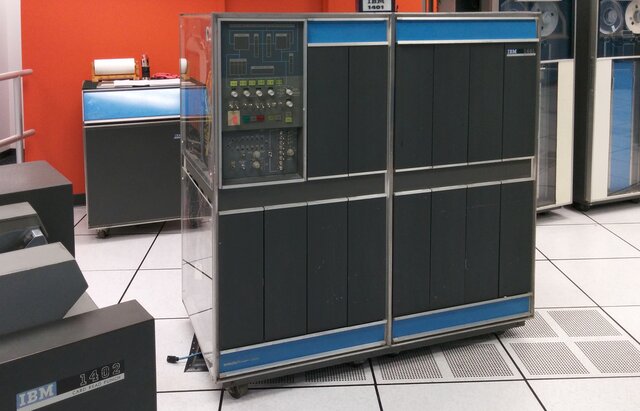 IBM 1.401 Mainframe