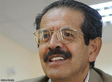 CARLOS PALADINES ESCUDERO