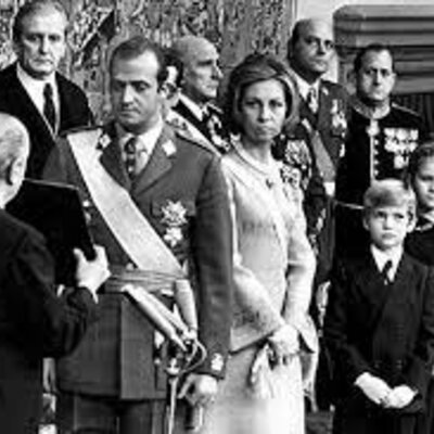 Timeline: Transición y Gobiernos democráticos