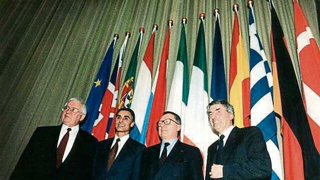 La CEE firma el seu primer gran acord internacional