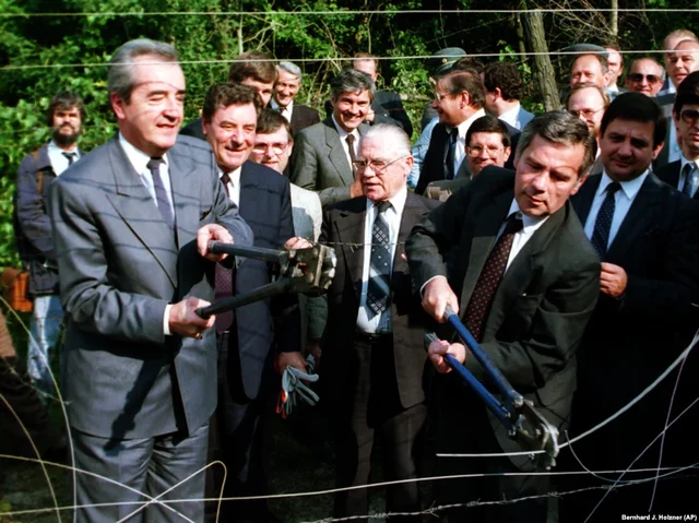 Hungarian Tore in Iron Curtain