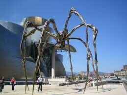 Mamman. (Louise Bourgeois)  impresionismo
